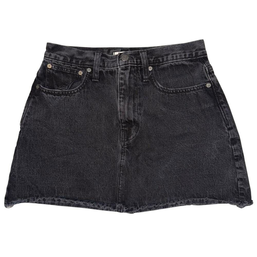 Madewell Washed Black Denim Skirt Women's Size 27 Raw Hem Grunge Goth Basic